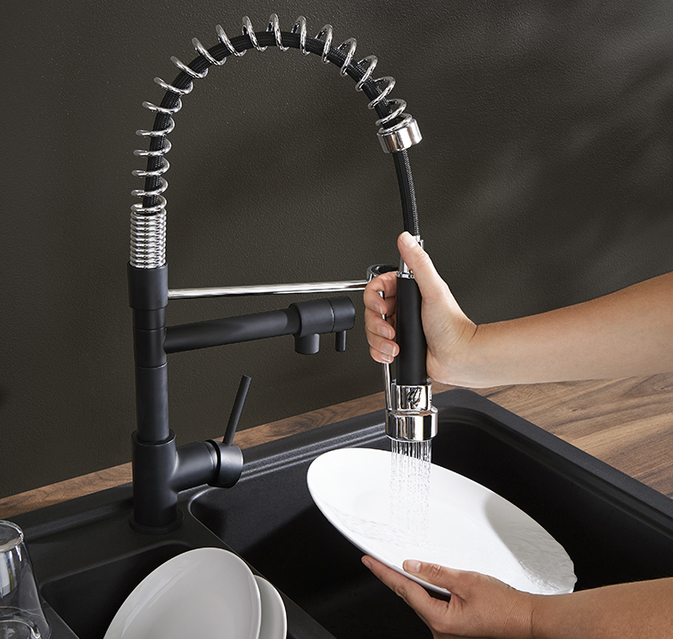 Grifo de cocina profesional Bilbrough Brico Depôt Grifo de cocina Bilbrough Brico Depôt