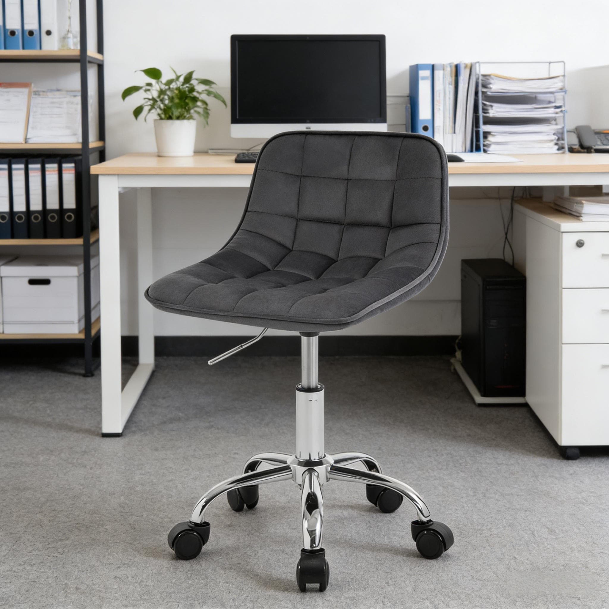 Silla oficina terciopelo gris oscuro ajustable con ruedas