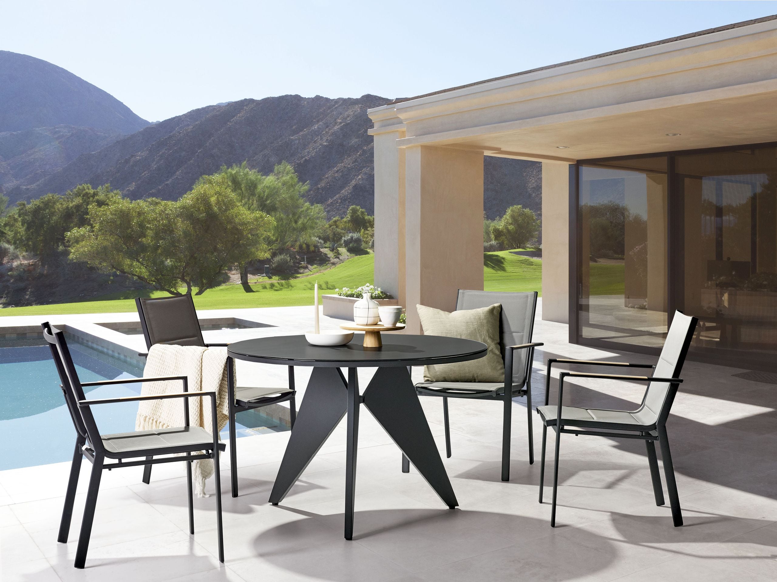 Conjunto de comedor exterior 4 plazas olmetto/busseto metal negro