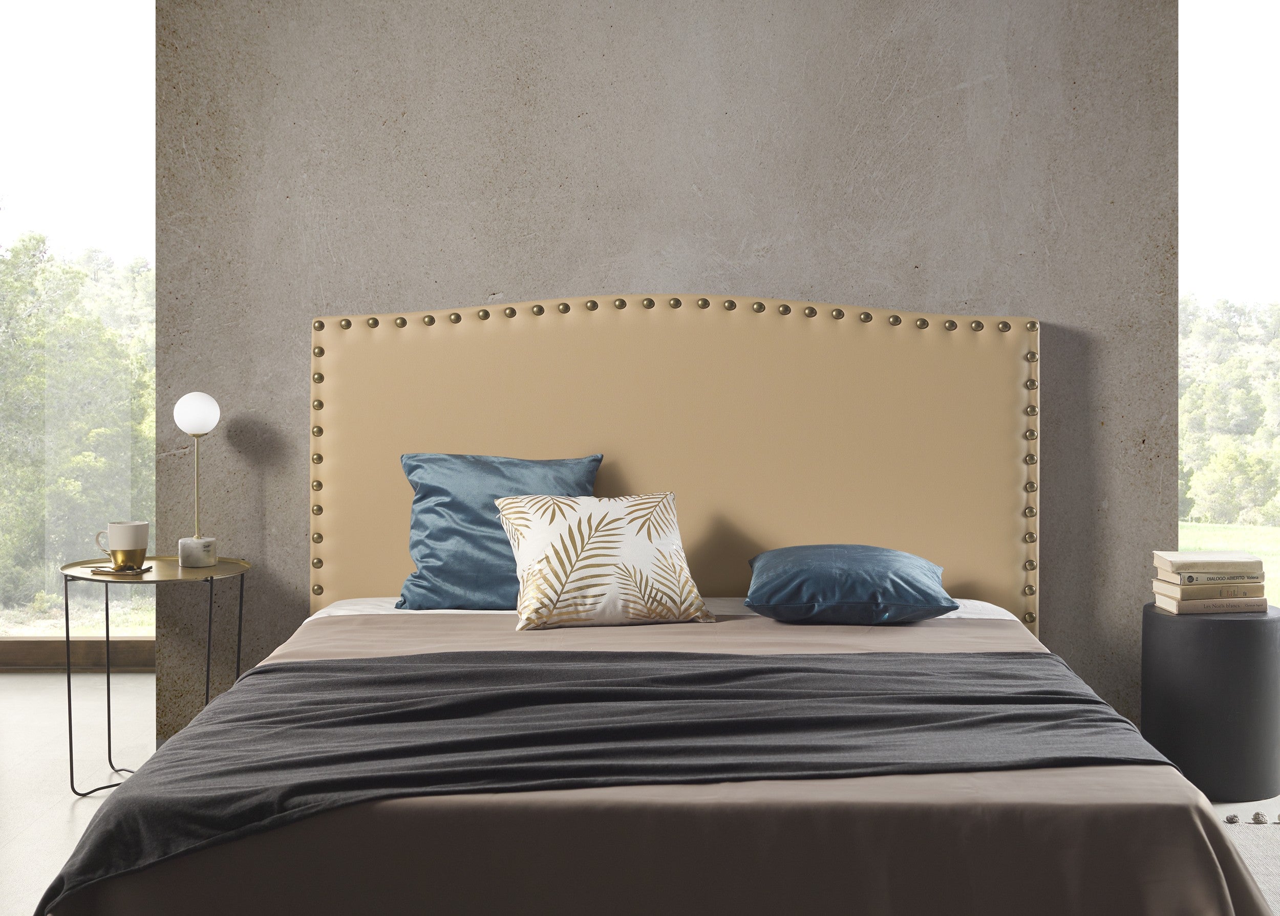 Cabecero ambar para cama de 160 de polipiel camel 165x115x8.