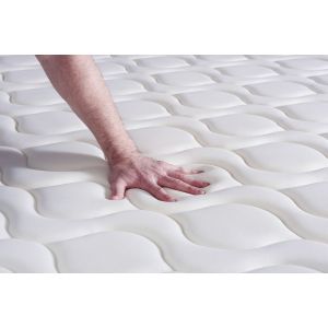 Colchón blanco con espuma viscoelástica 130 x 190