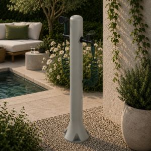Fuente de jardíncon manguera y pistola sined fontana acqua pro tortora