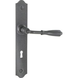 Conjunto puerta vienne brionne hierro gris - llave i distancia entre ejes 1