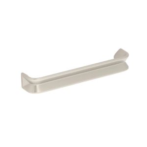Tirador para muebles en zamac dist entre ejes 128 mm