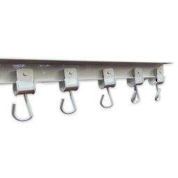 Riel para cortina exterior con poleas  blanco (240 ctms. De riel+10 poleas)