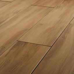 Suelo porcelánico rectificado gran formato nogal natural 23x120cm C1 Woodproject