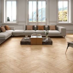 Suelo cerámico madera beige 20,5x61,5cm Fabre