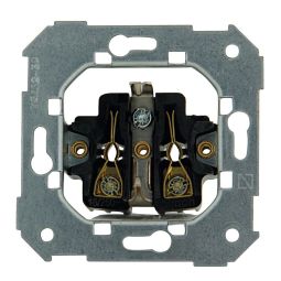 Base de enchufe 2p + tt "simon 75"