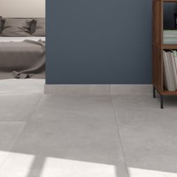 Rodapié porcelánico Pantin Gris 8x60cm 4 unidades